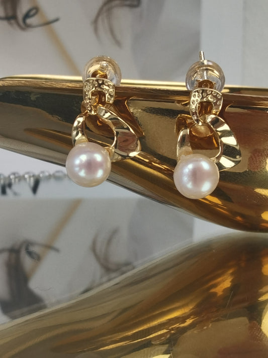 Whispering Drops Freshwater Pearl Earrings