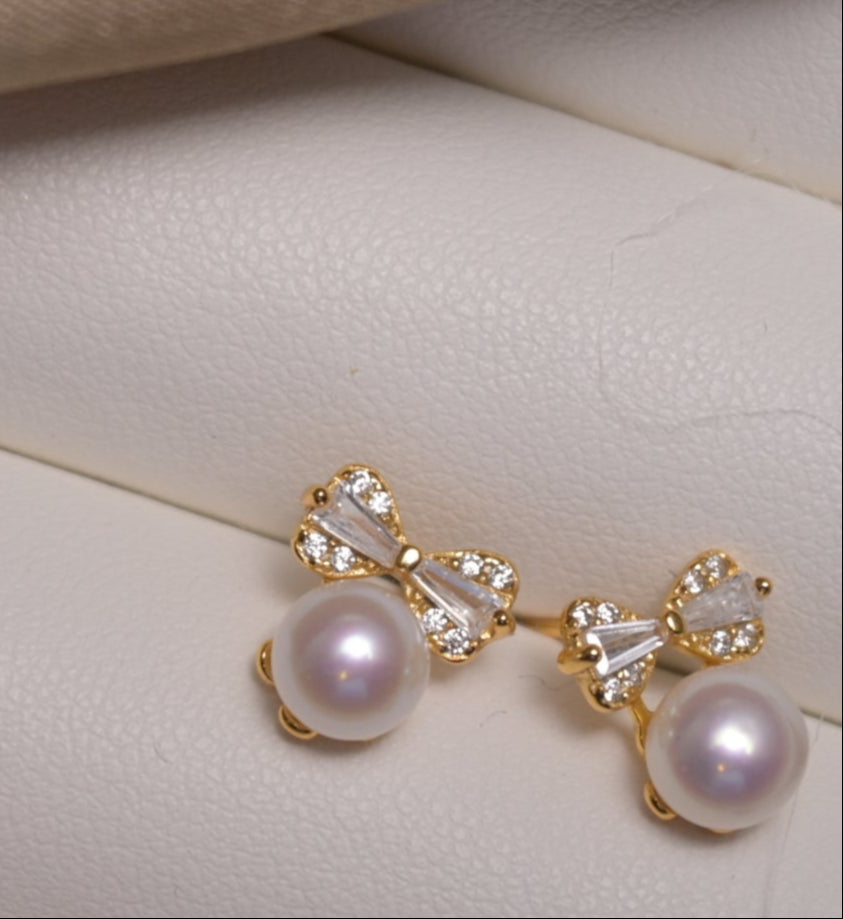 Belle Bow Pearl Studs - ZG_PearlsS925/Sterling SliverZG_PearlsSterling silverGold