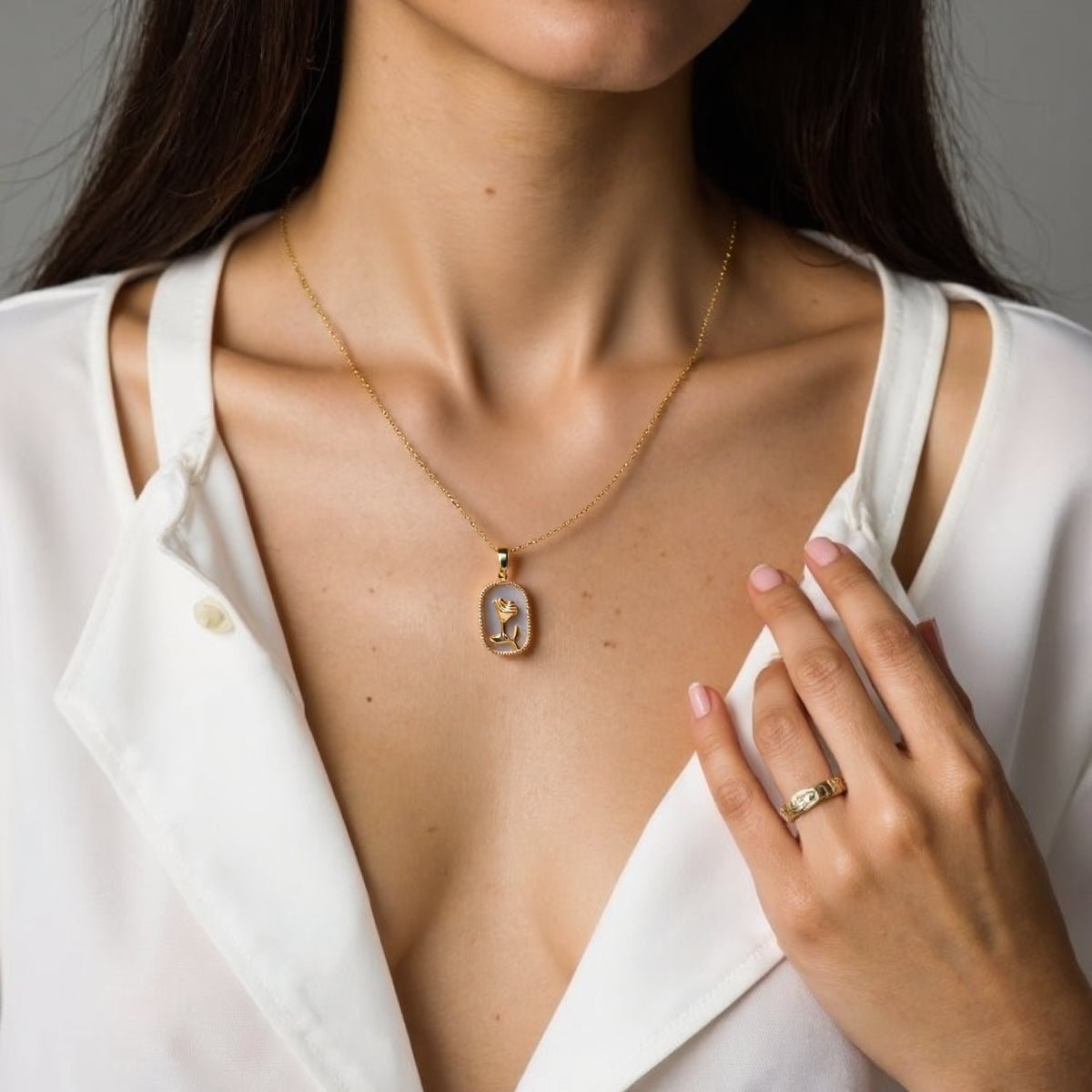 Golden Rose Frame Necklace - ZG_Pearls14K Gold FilledZG_Pearls14K gold filled