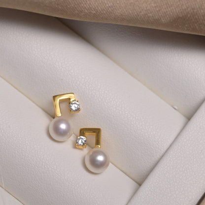 Luna Edge Pearl Studs - ZG_PearlsS925/Sterling SliverZG_PearlsSterling silverGold