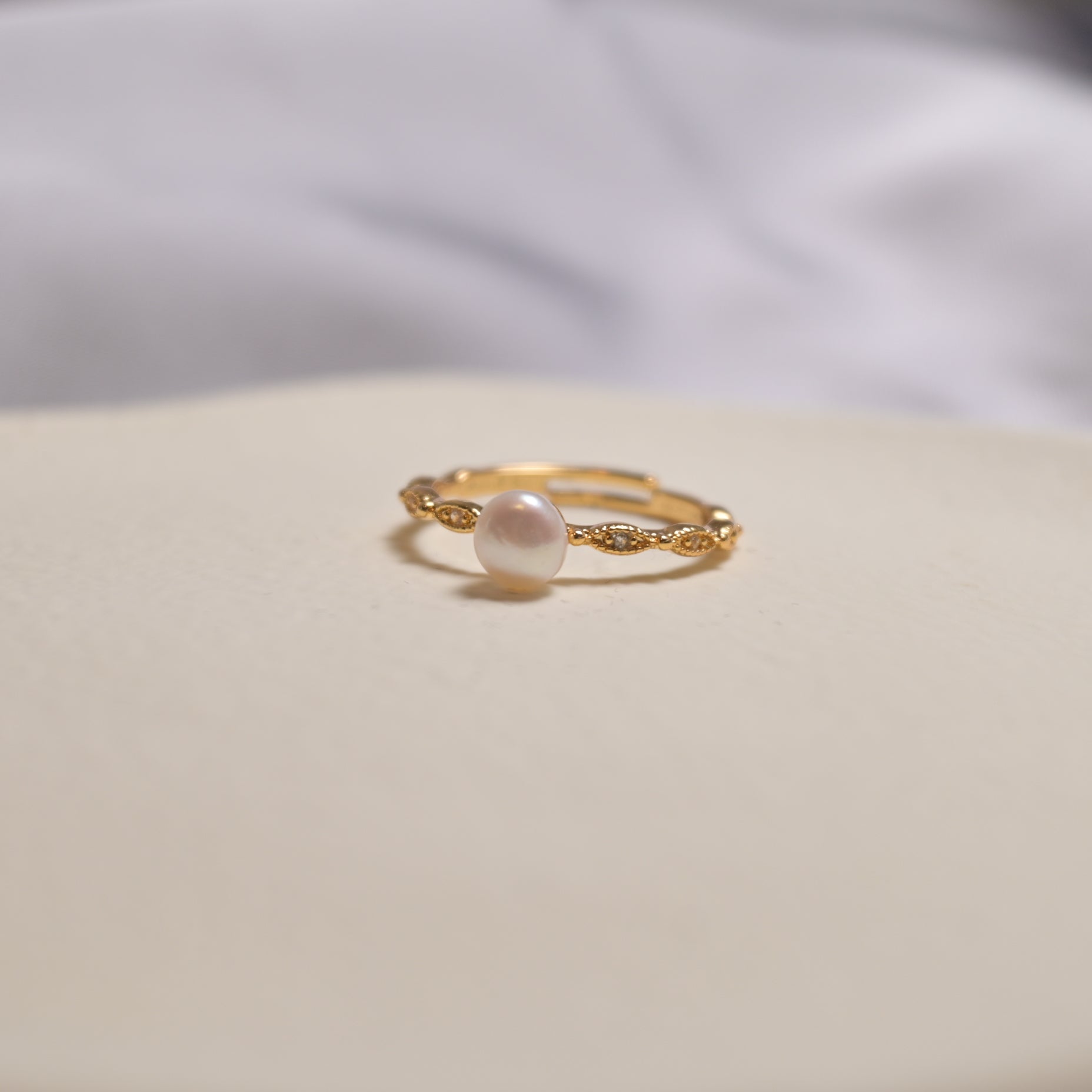Vintage Bloom Freshwater Pearl Ring - ZG_Pearls14K Gold FilledZG_Pearls